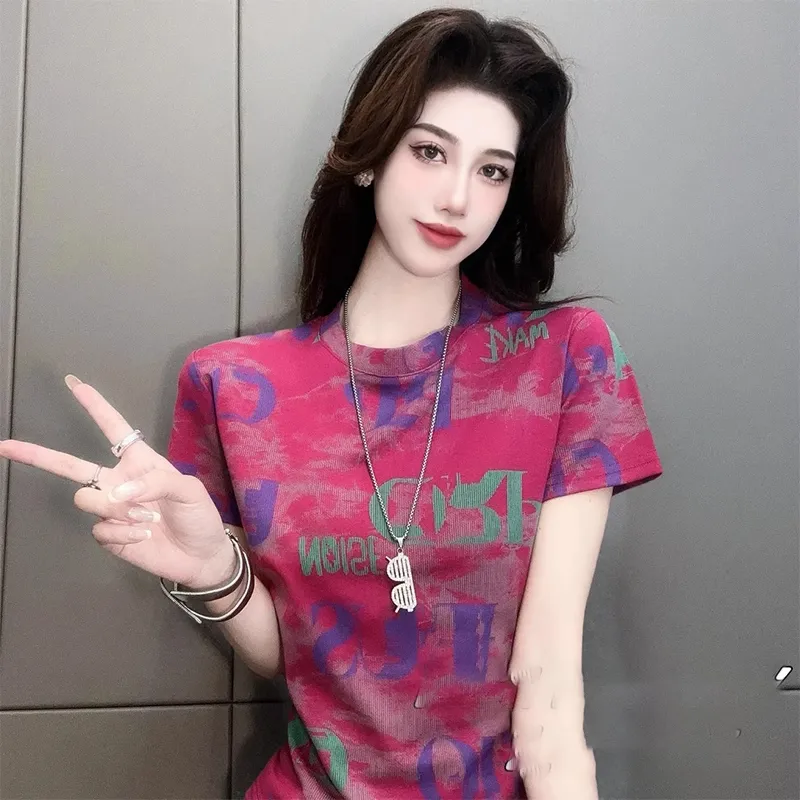 تي شيرت نسائي فضفاض بأكمام قصي - مراجعة Yellow Summer Clothing وسعره