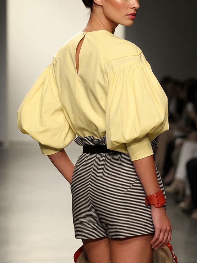 بلوزة نسائية من Yeezzi بياقة م - مراجعة Yellow Summer Clothing وسعره